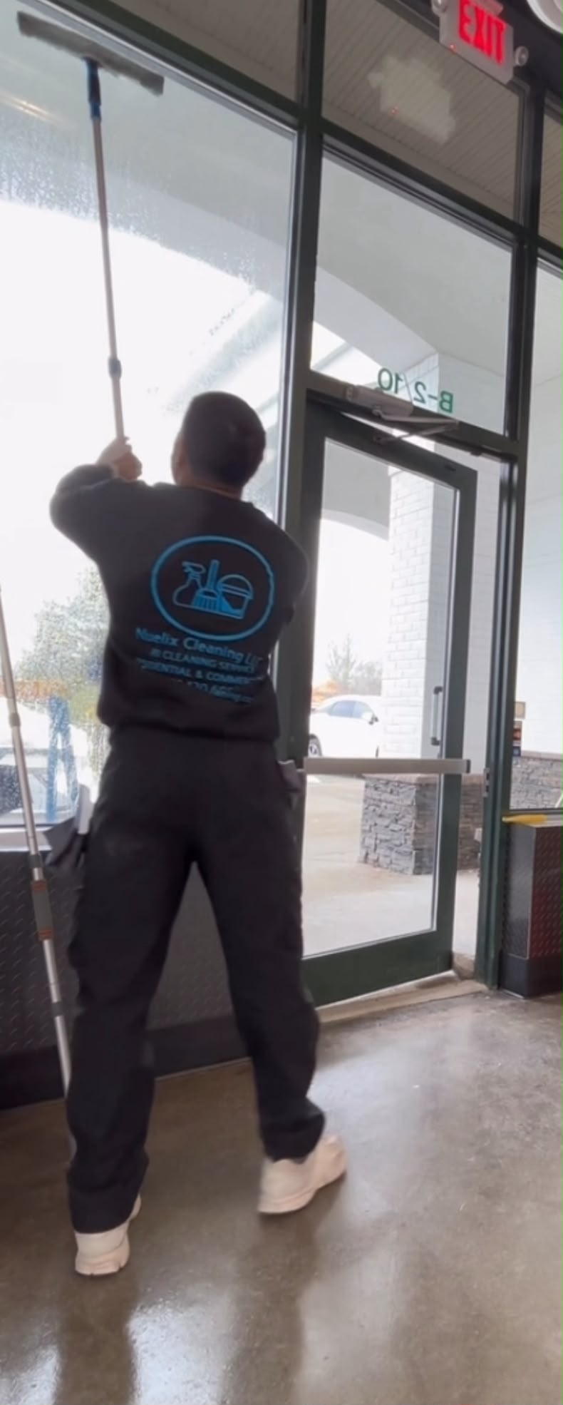 Commercial office cleaning services in Rhode Island by Nuelix staff
